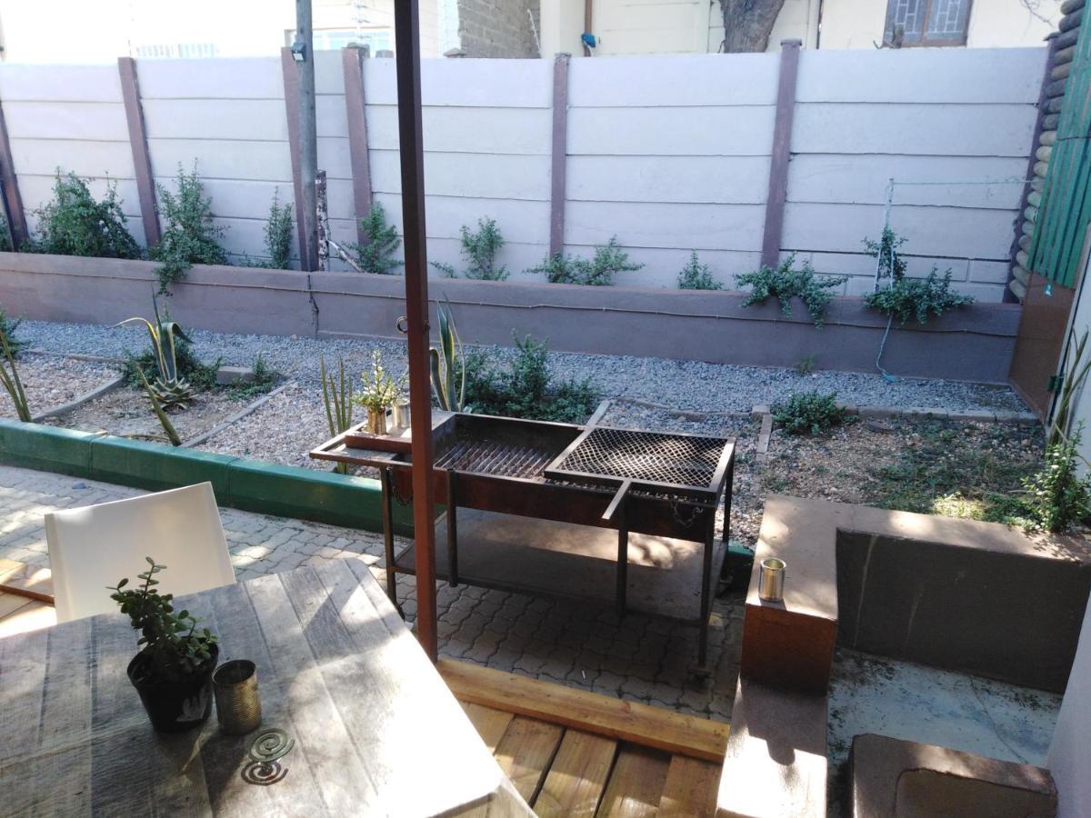 Xenia Bed&Breakfast Windhoek Exterior foto