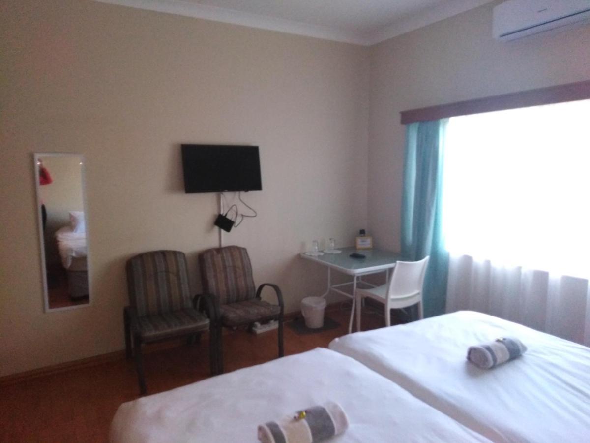 Xenia Bed&Breakfast Windhoek Exterior foto