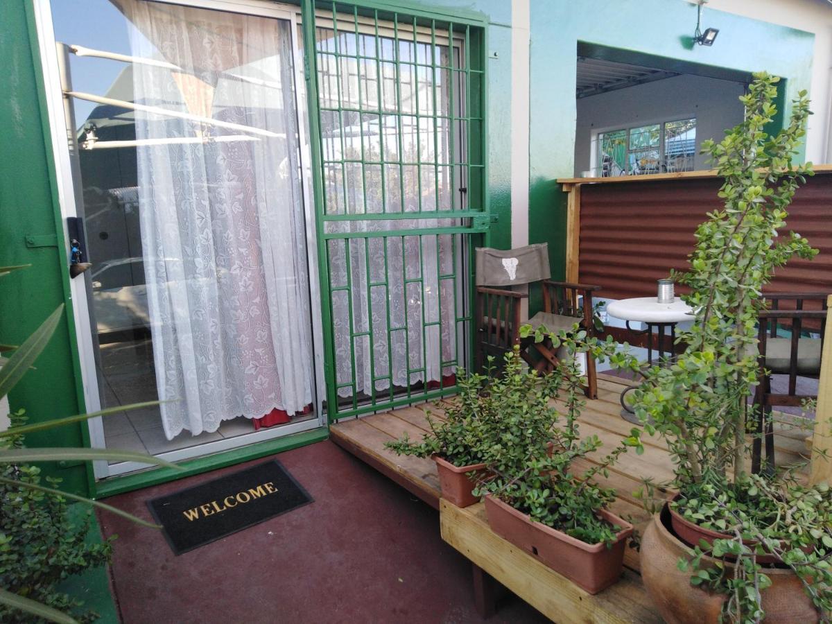 Xenia Bed&Breakfast Windhoek Exterior foto